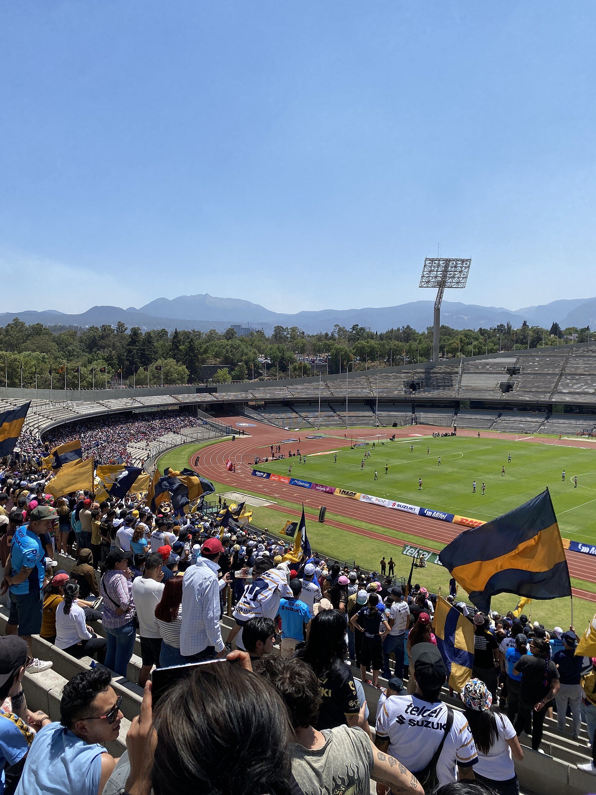 Images from the match between Pumas vs Chivas Femenil, Torneo Clausura 2025, Est