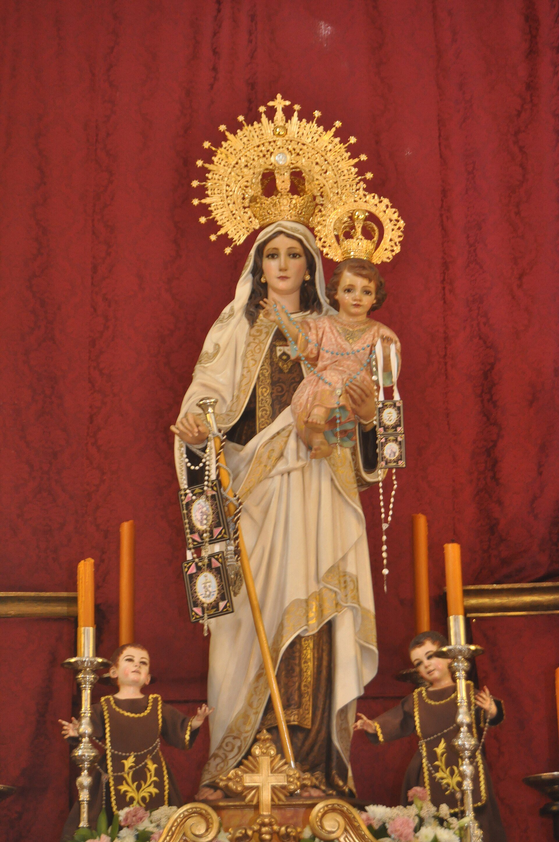Nuestra Señora la Virgen del Carmen patrona y alcaldesa perpetua de Cuevas de Sa