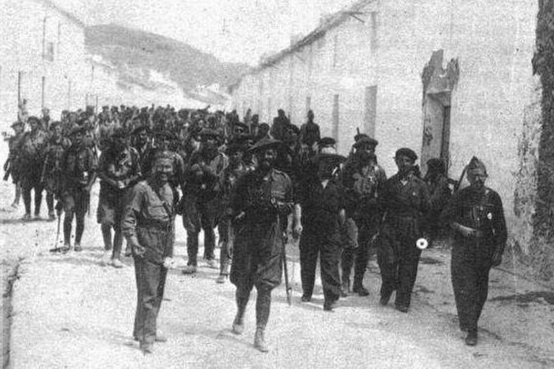Nationalist troops entering Cuevas del Becerro, 1936