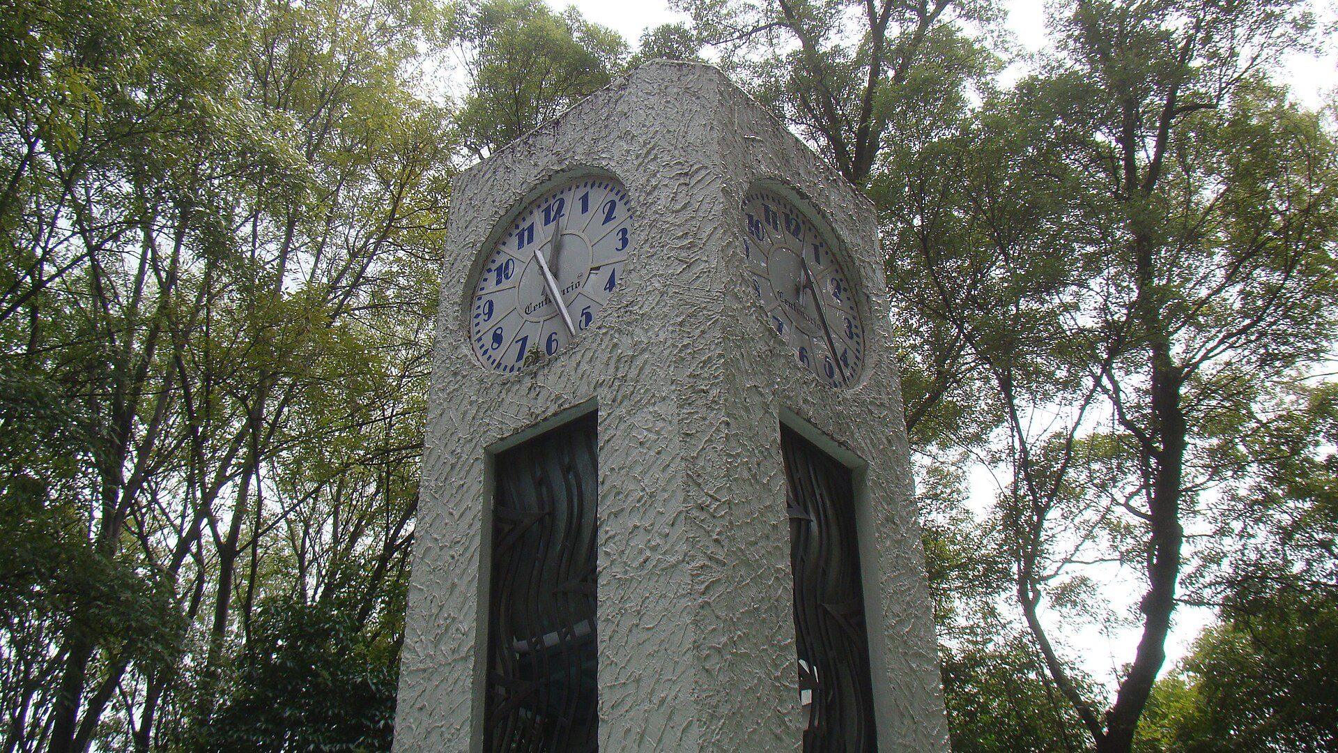 Clock tower seen from below at Park Spain, Mexico City