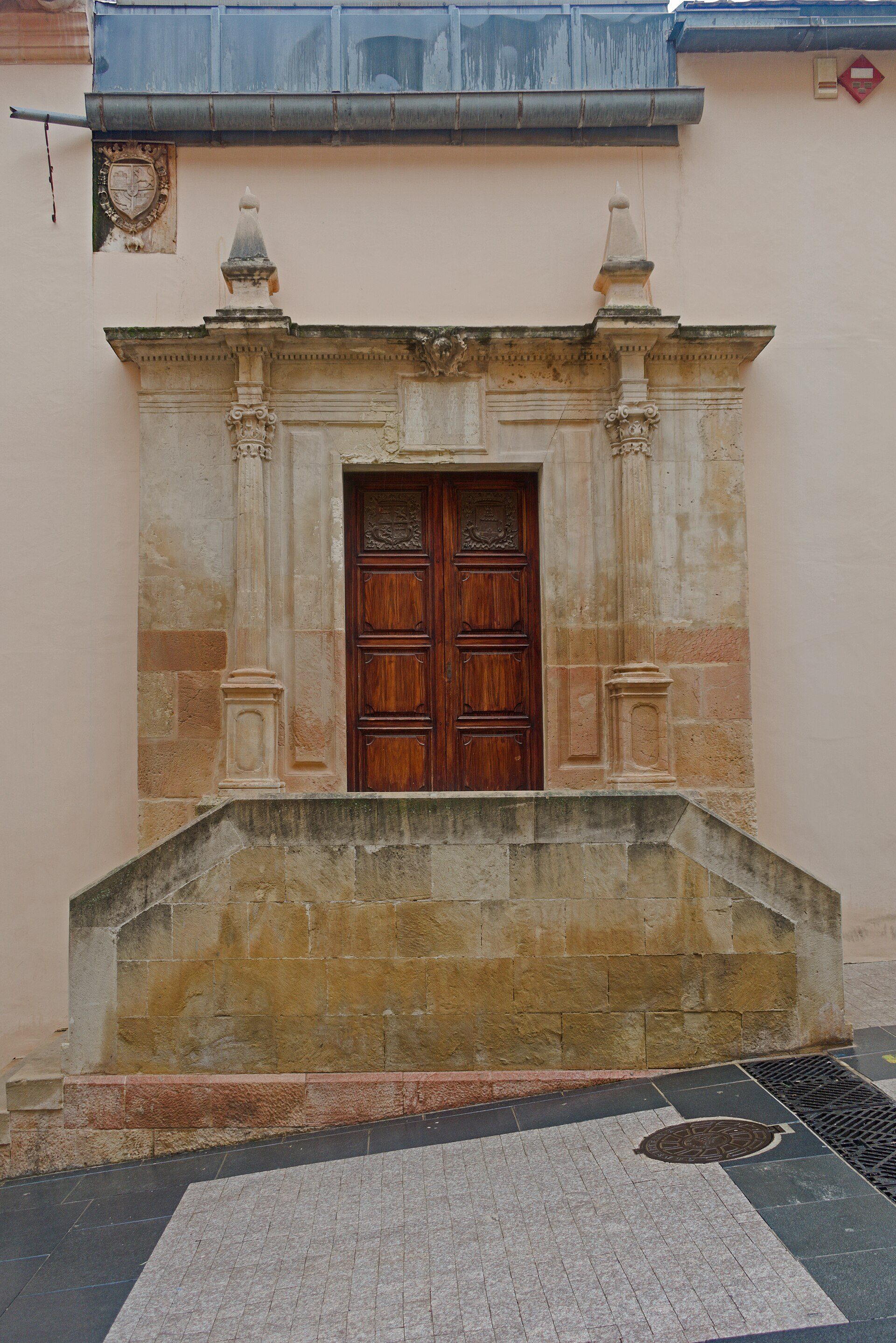 Northwestern entrance of Ayuntamiento de Lorca, Lorca, Murcia, Spain