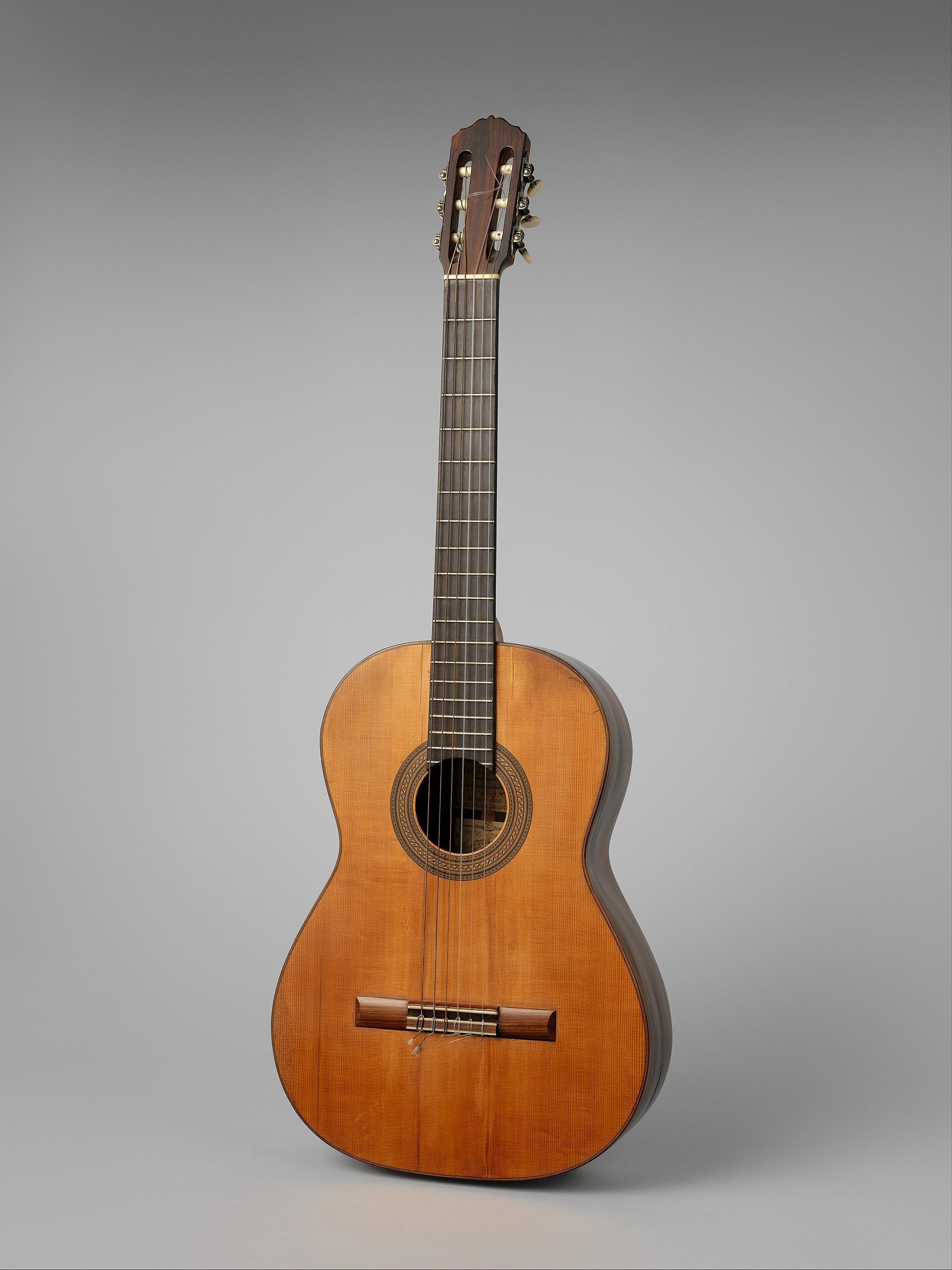 Spanish; Guitar; Chordophone-Lute-plucked-fretted | Manuel Ramírez | CC0