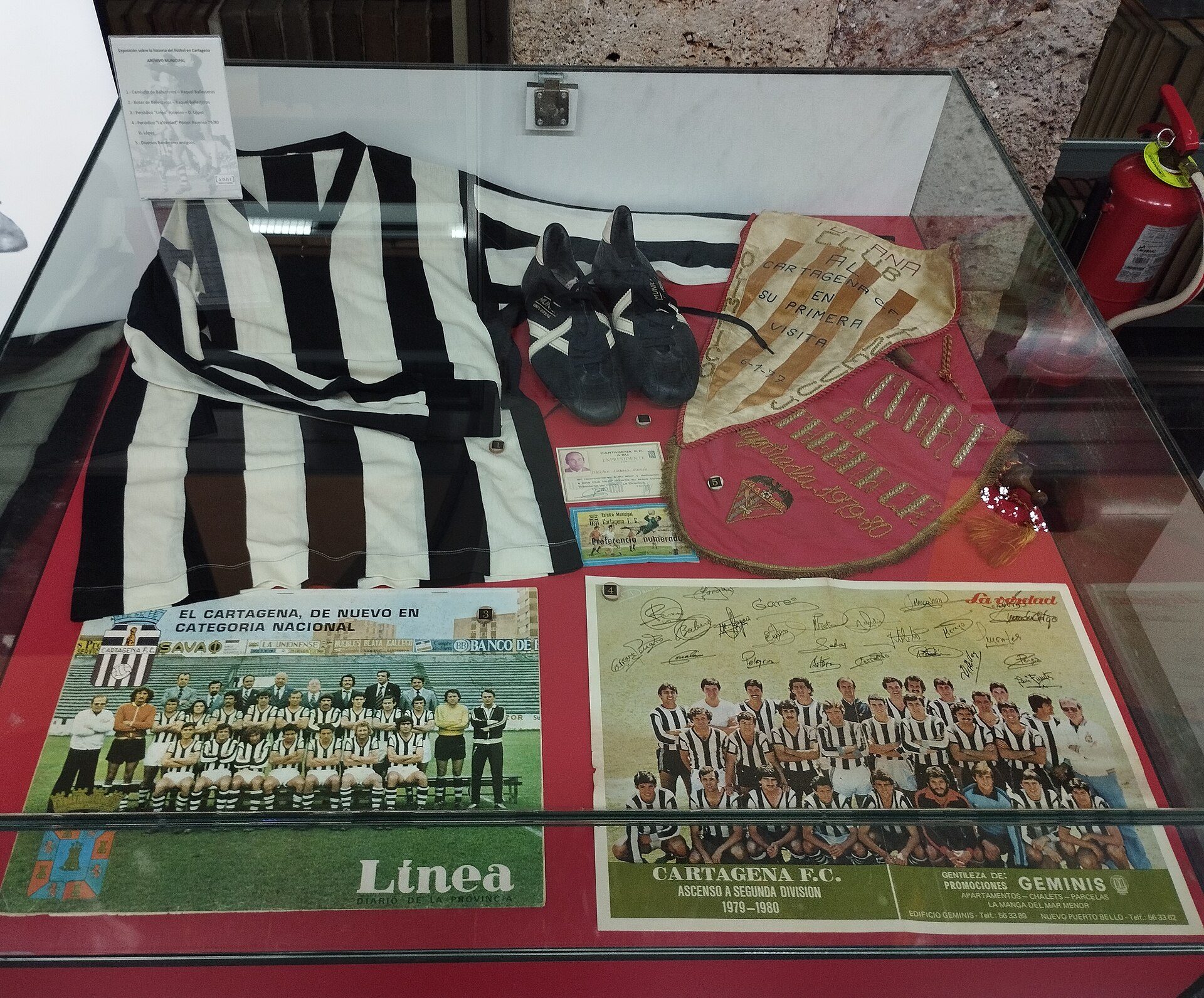The exhibition "Historia del fútbol en Cartagena" was a museographic project pro