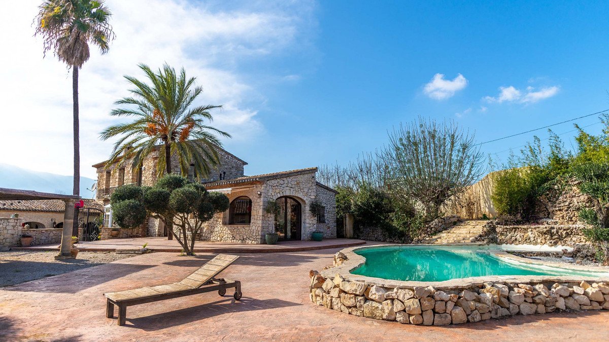 5 Bed Finca in Jalon i Jalon, 