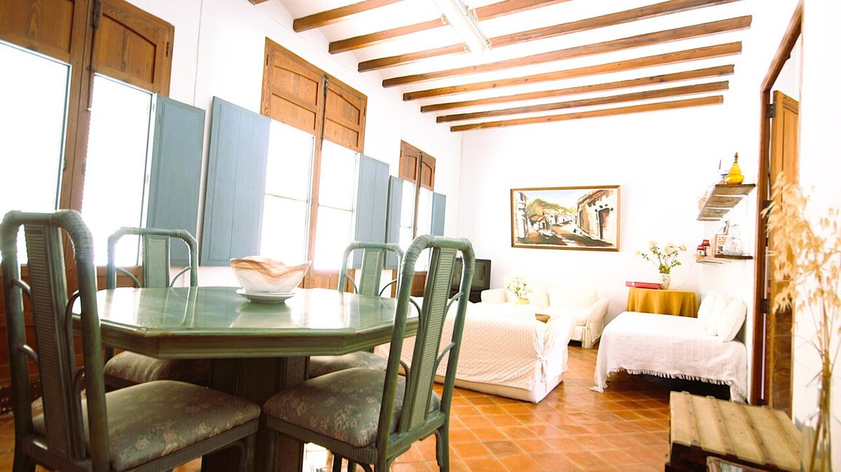 3 Bed Townhouse in Jalon in Jalon, Townhouse