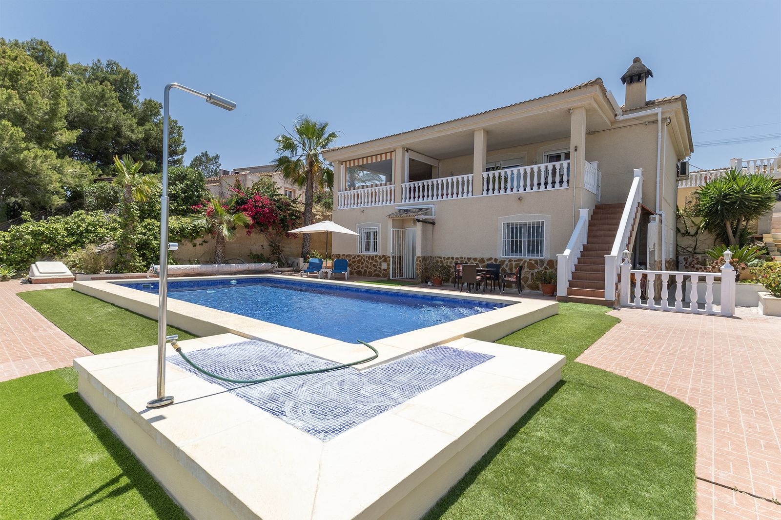 5 Bed فيلا مستقلة in Algorfa في Algorfa, فيلا منفصلة