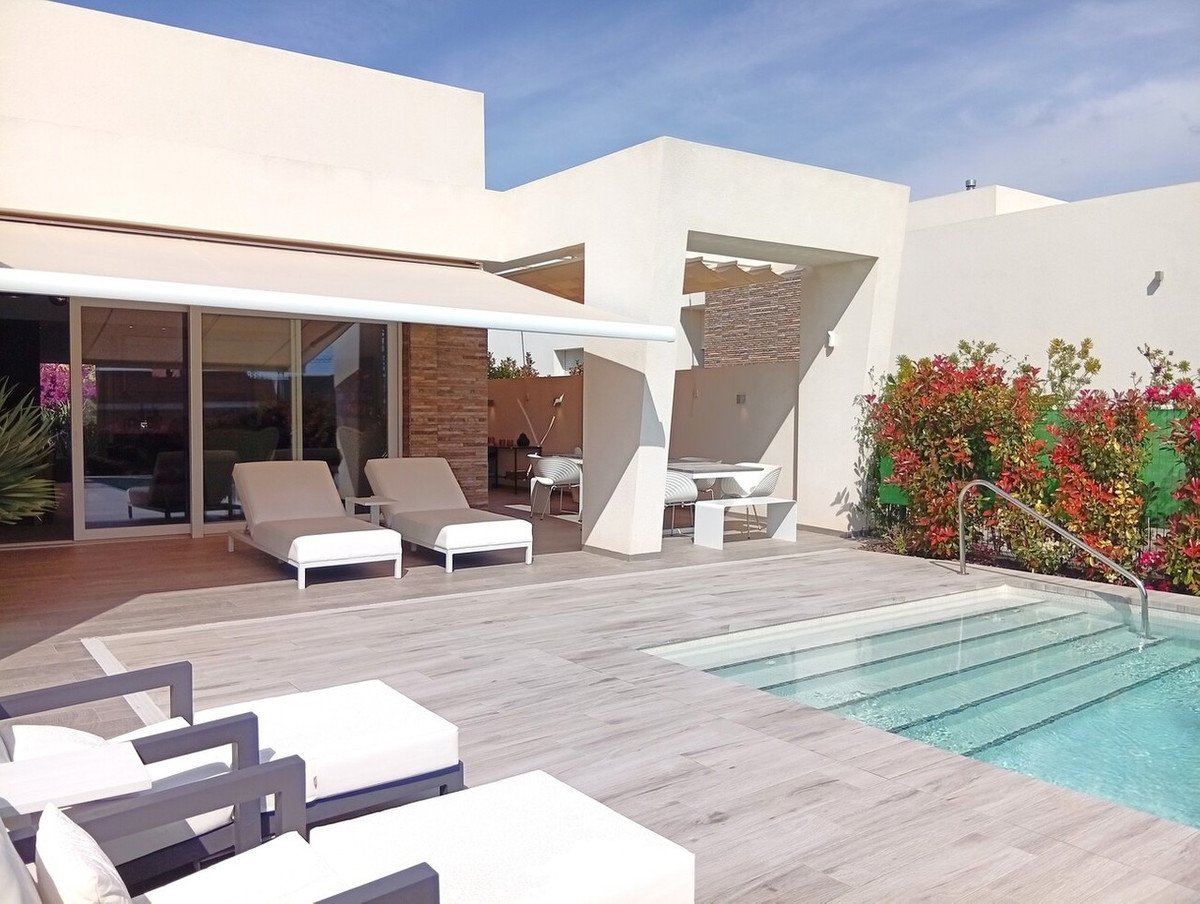 2 Bed فيلا مستقلة in La Finca Golf في La Finca Golf, فيلا منفصلة