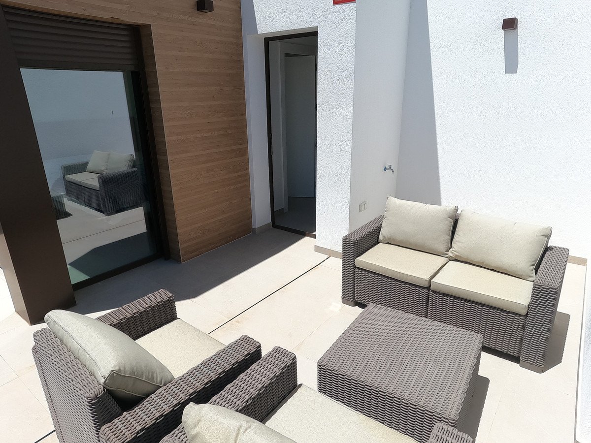 4 Bed Vrijstaande Villa in La Finca Golf in La Finca Golf, 
