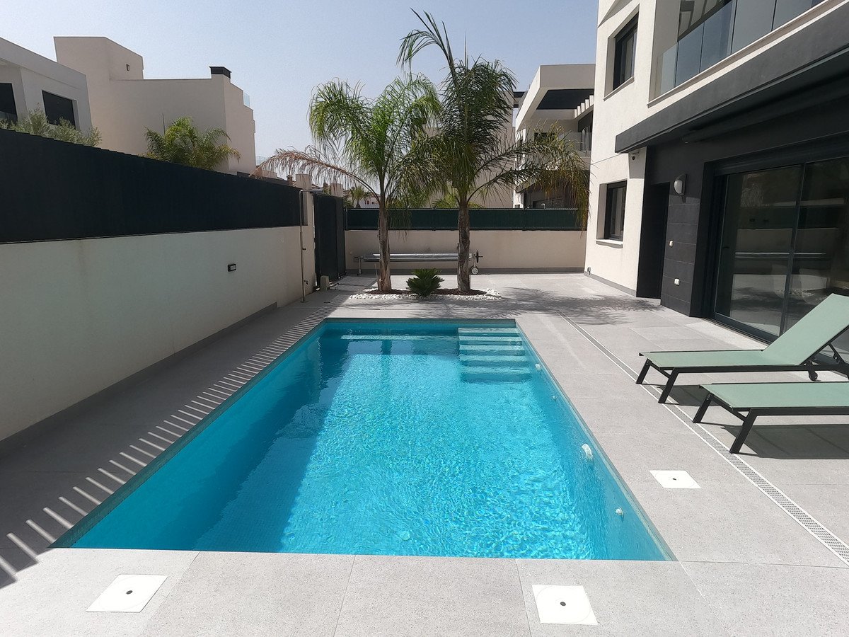 5 Bed Detached Villa in La Finca Golf in La Finca Golf, Detached Villa