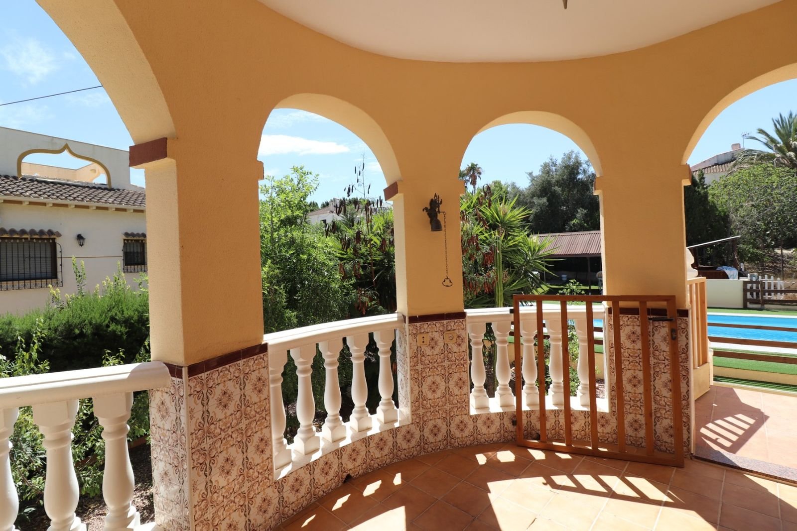 5 Bed Fritliggende villa in Algorfa i Algorfa, Fritliggende Villa