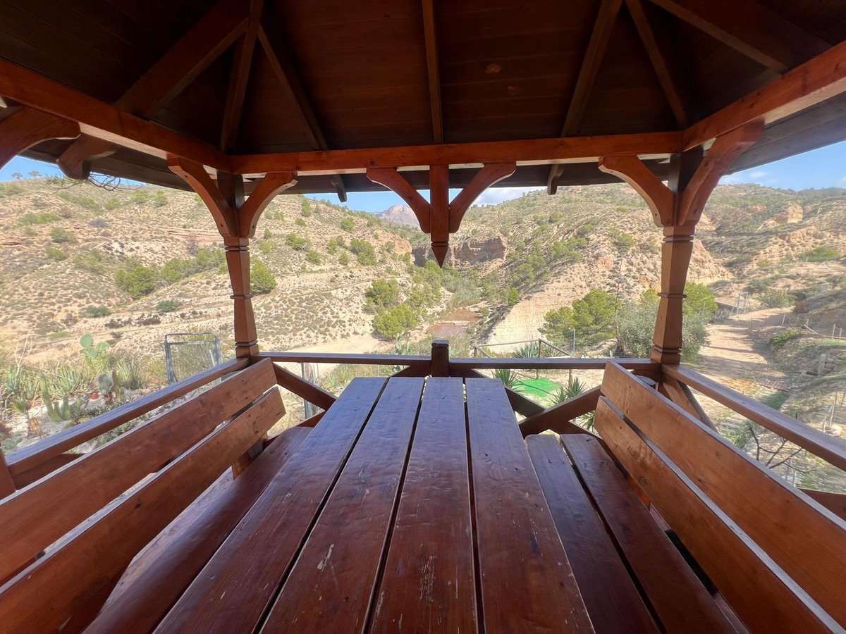 7 Bed Property in Abanilla في Abanilla — 