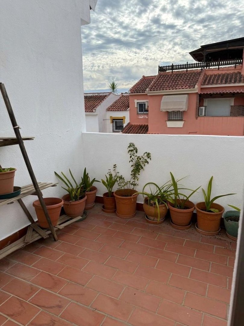 5 Bed Townhouse in Churriana in Churriana, Townhouse