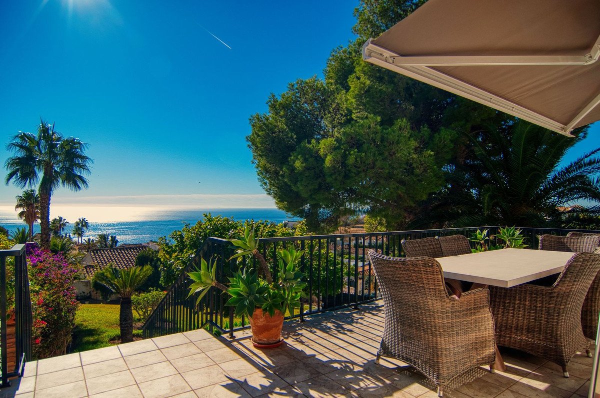 4 Bed Detached Villa in La Capellania in La Capellania, Detached Villa
