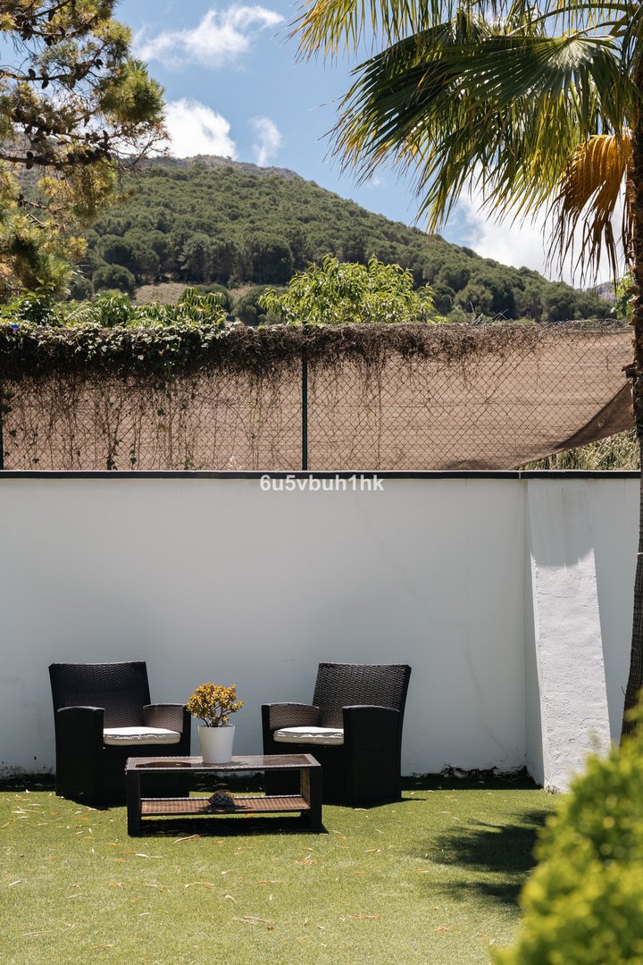 5 Bed Detached Villa in Alhaurín de la Torre in Alhaurín de la Torre, Detached Villa