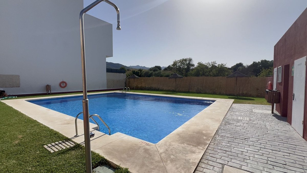 3 Bed Townhouse in Alhaurín de la Torre in Alhaurín de la Torre, Townhouse