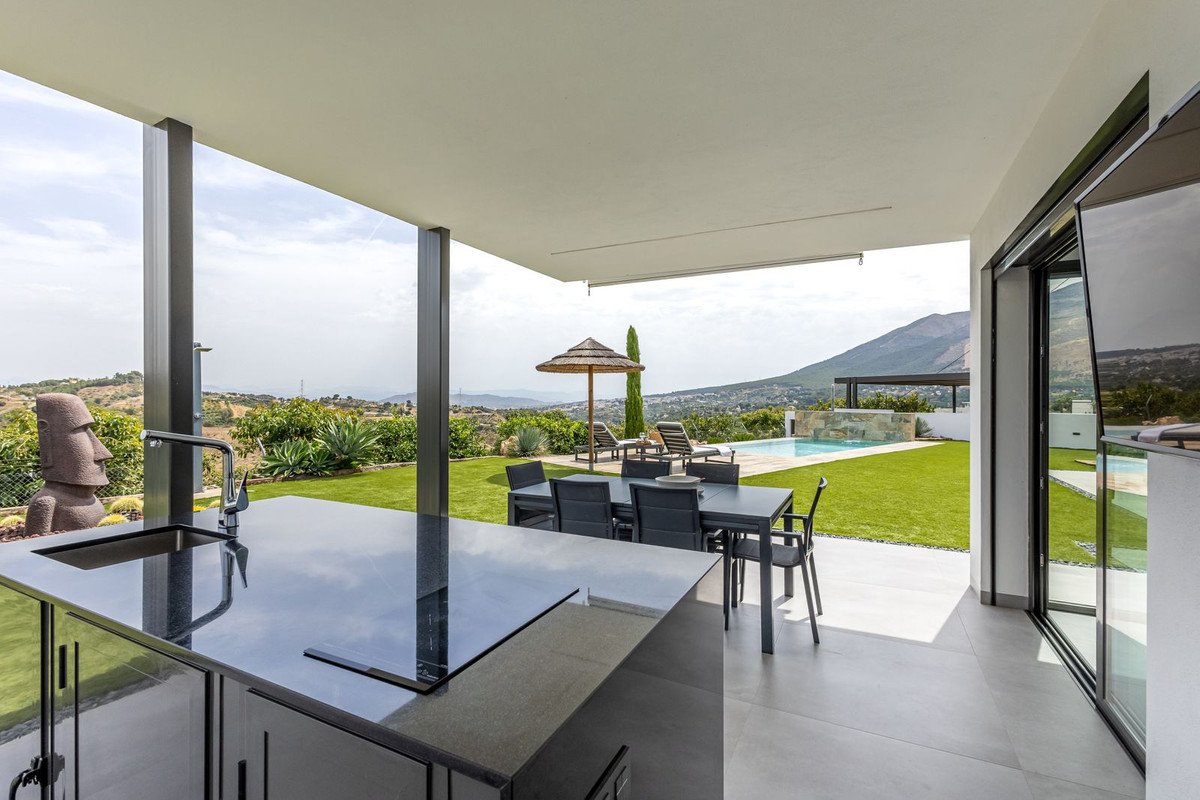 05 photo