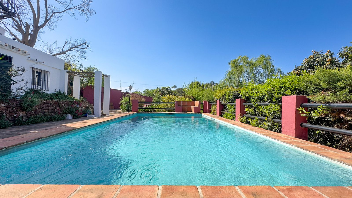 3 Bed Finca in Alhaurín el Grande in Alhaurín el Grande — Finca