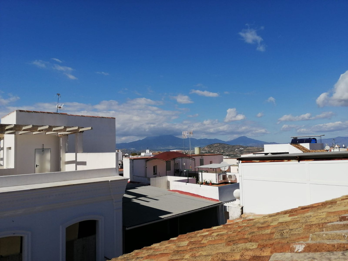 5 Bed Rijtjeshuis in Alhaurín el Grande in Alhaurín el Grande — Rijtjeshuis