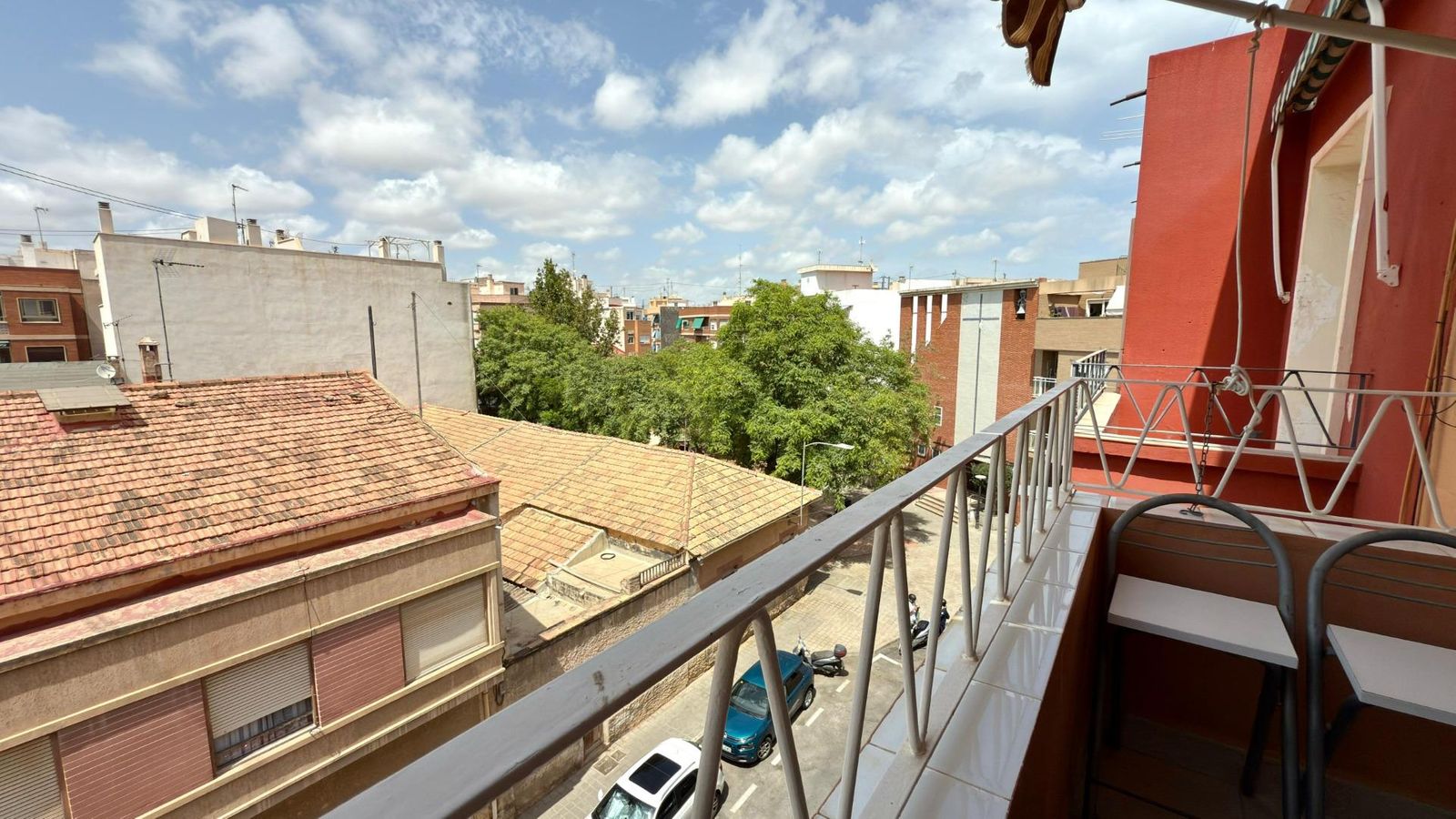 2 Bed شقة في الطابق الأوسط in Alicante في Alicante, شقة