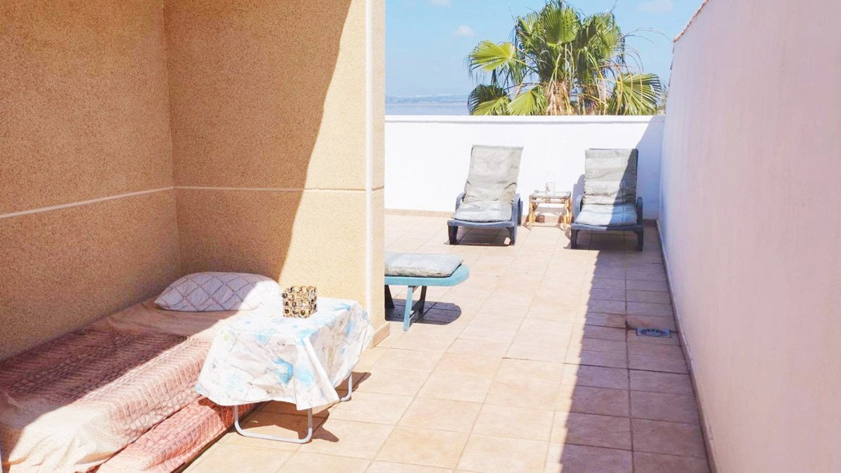 6 Bed فيلا مستقلة in La Torreta في La Torreta, فيلا منفصلة