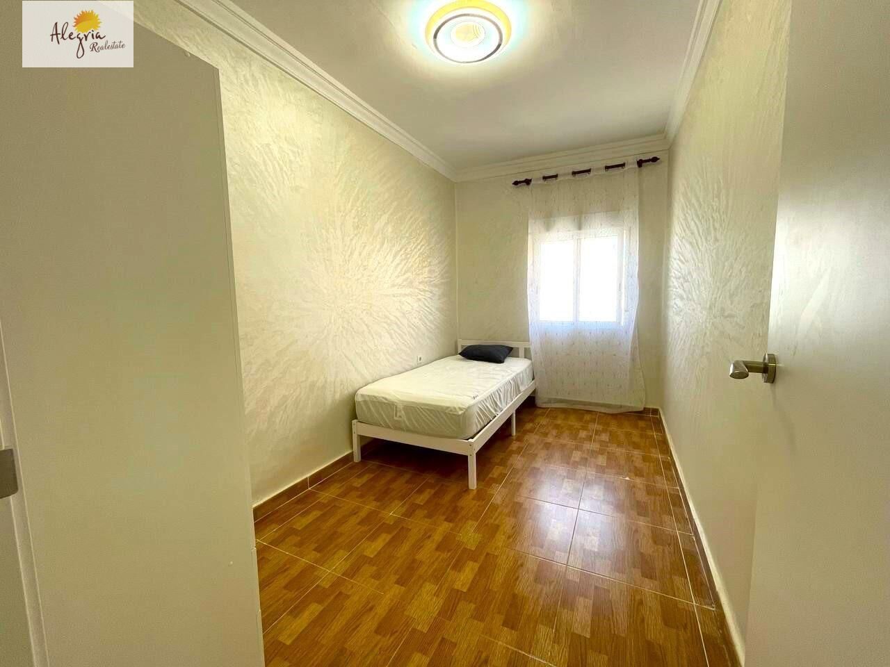 None in Alicante — Apartment