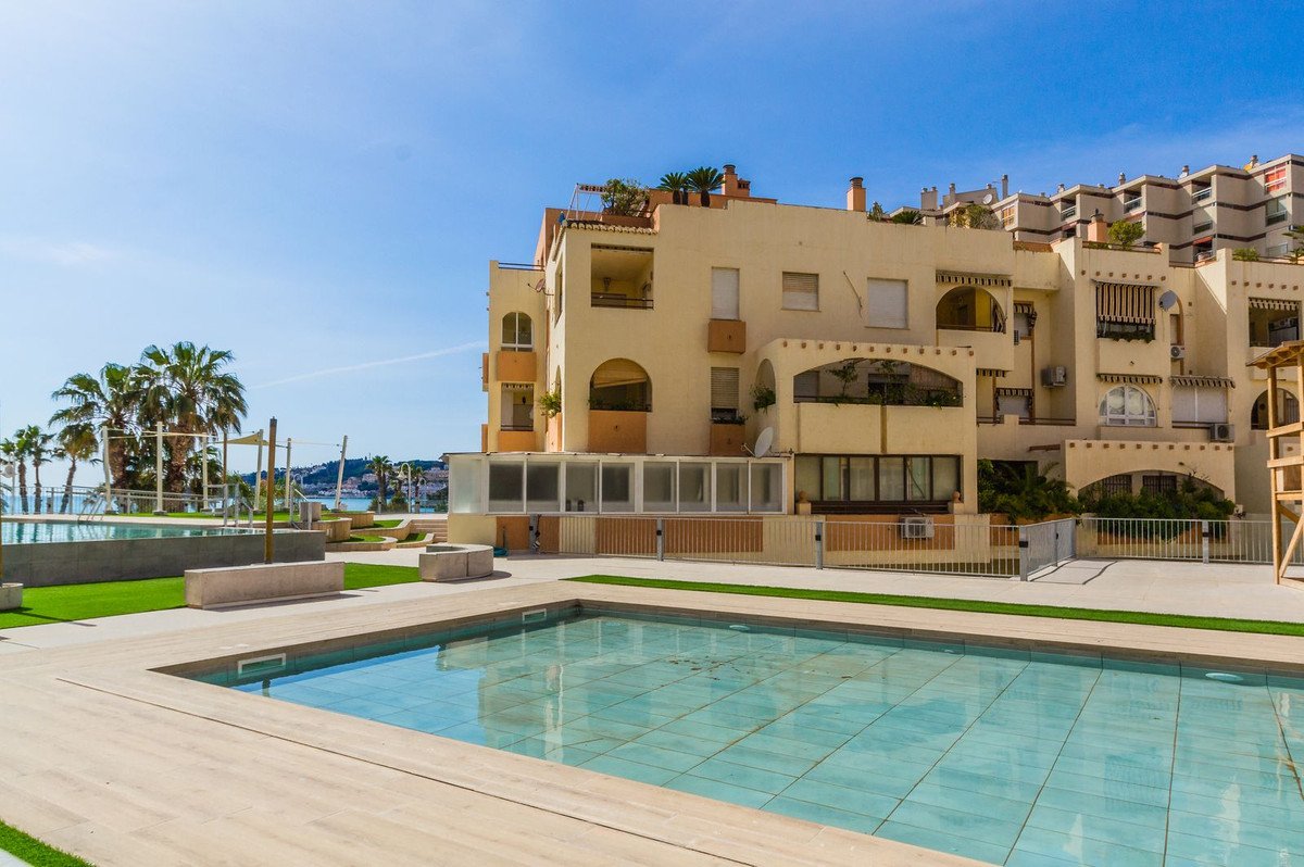 2 Bed Middle Floor Apartment in Almuñecar in Almuñecar, Apartment