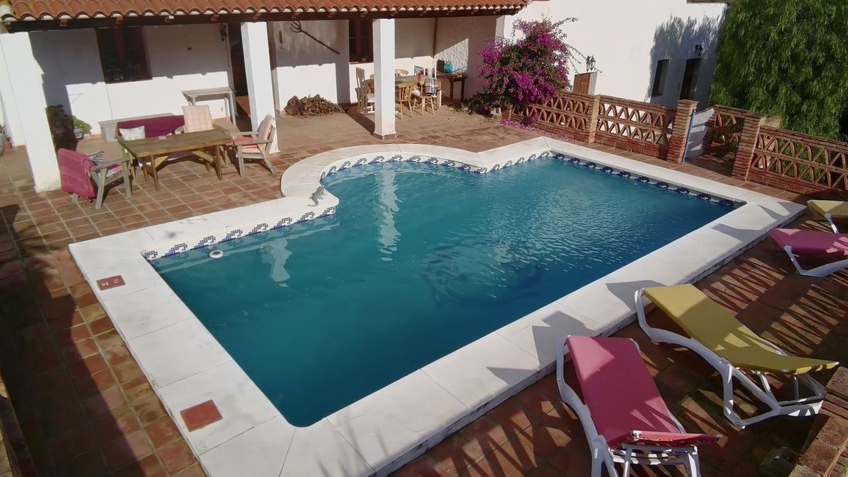 6 Bed Finca in Alora in Alora, Finca - Cortijo