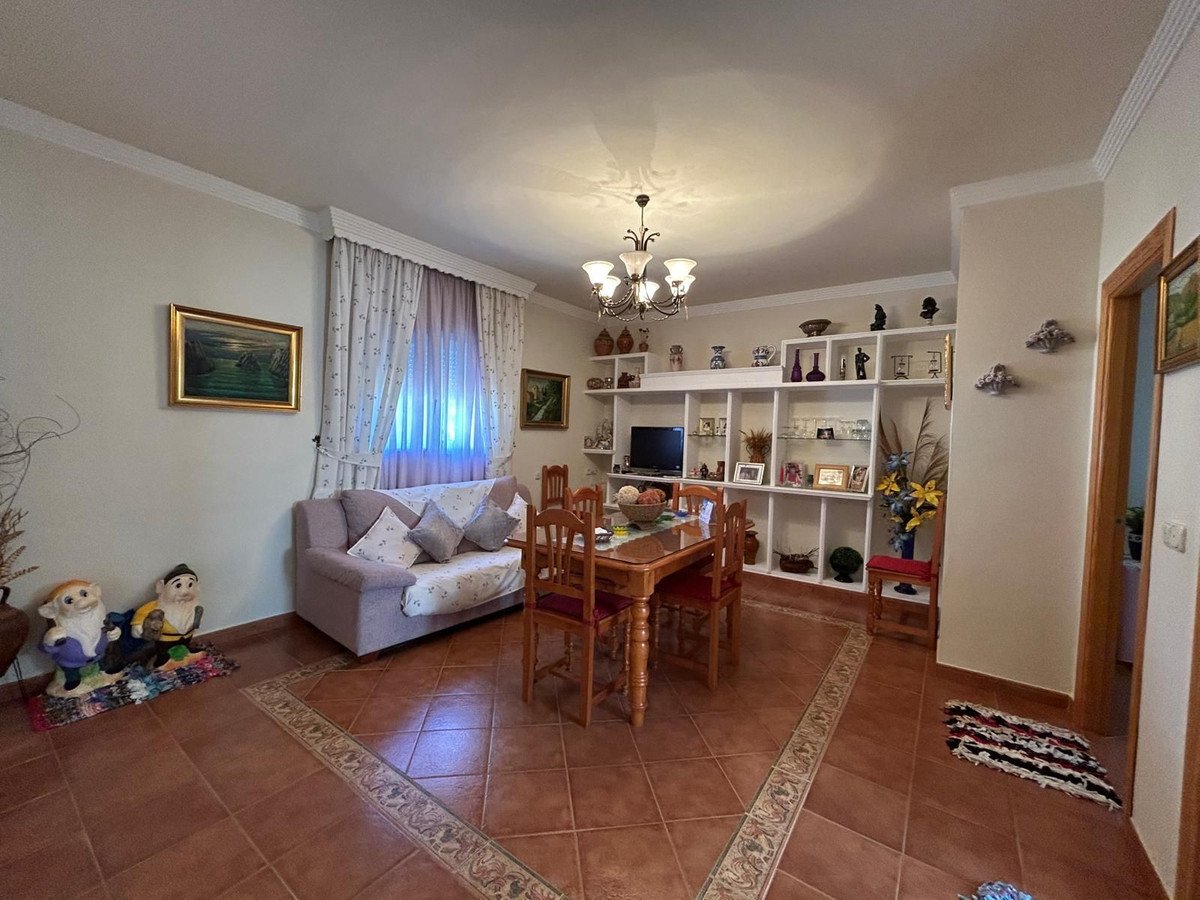 2 Bed Vrijstaande Villa in Alora in Alora, Vrijstaande Woning