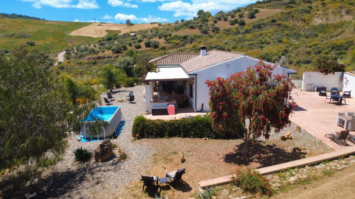 3 Bed فيلا مستقلة in Alora في Alora, فيلا منفصلة