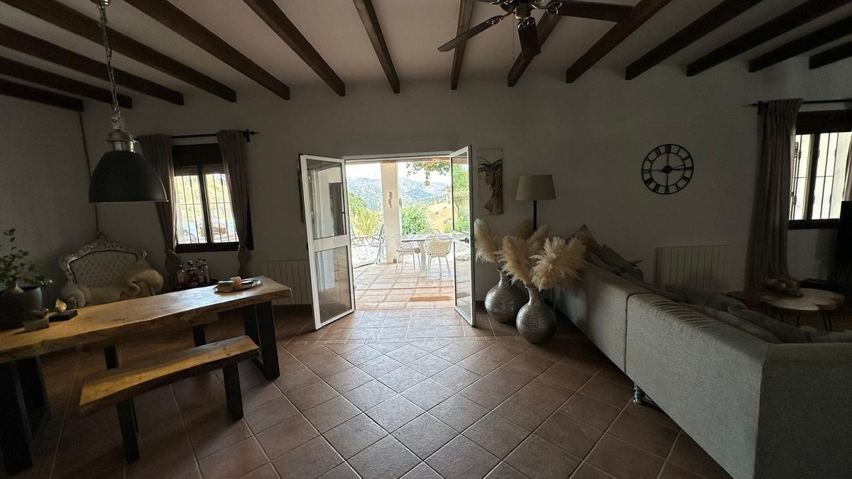 3 Bed فيلا مستقلة in Alora في Alora, فيلا منفصلة