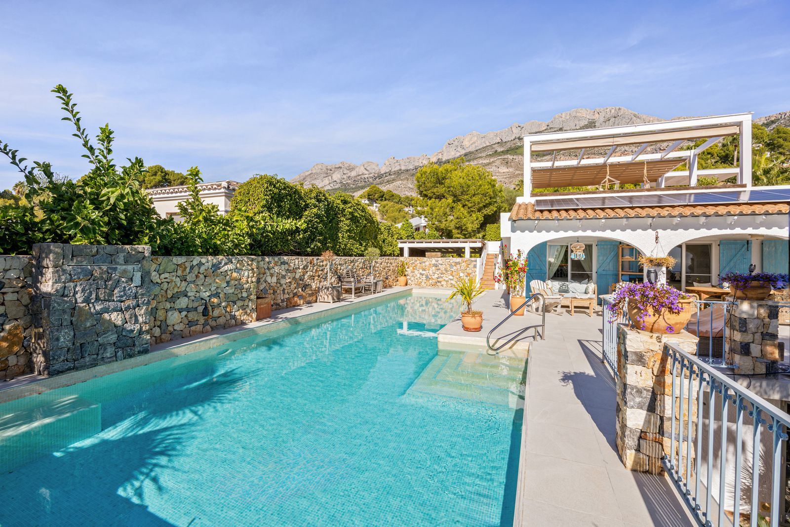 4 Bed Samostatně stojící vila in Altea v Altea, Samostatná vila