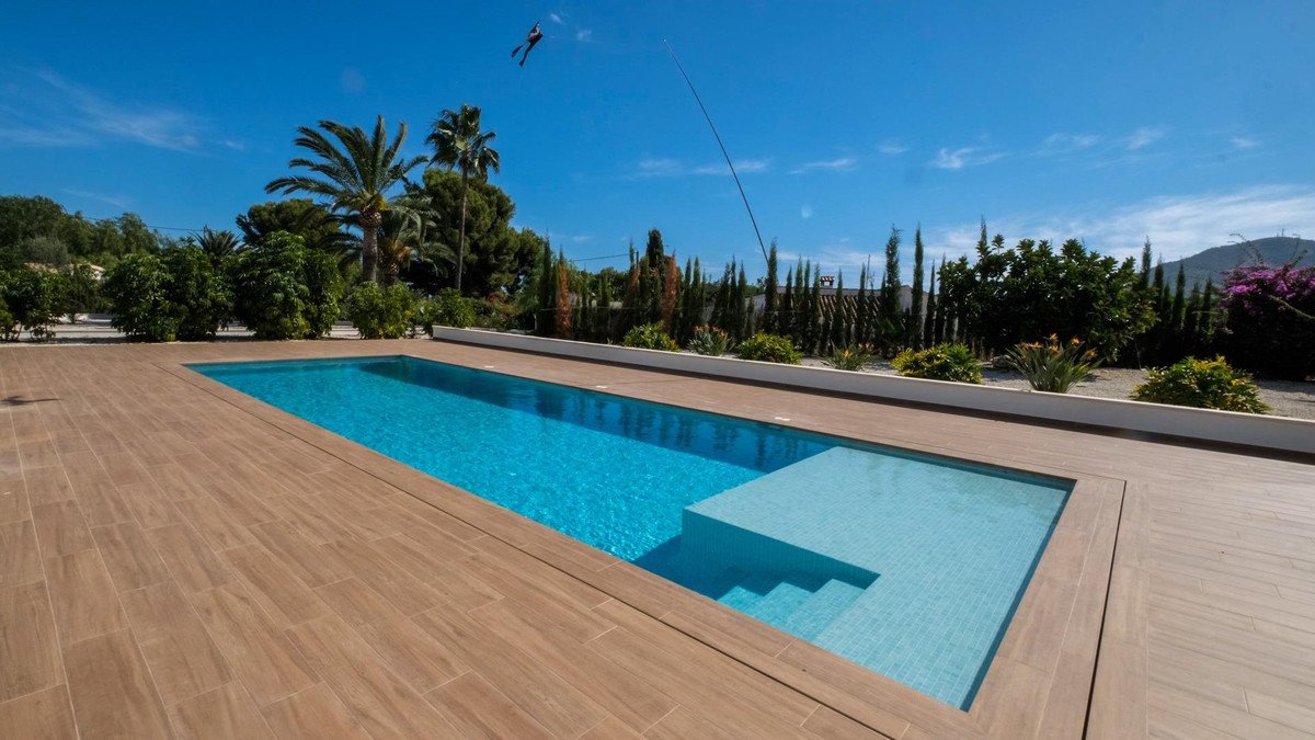 5 Bed Bungalow in Altea in Altea, Bungalow