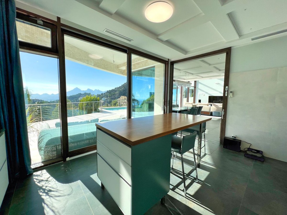 09 photo