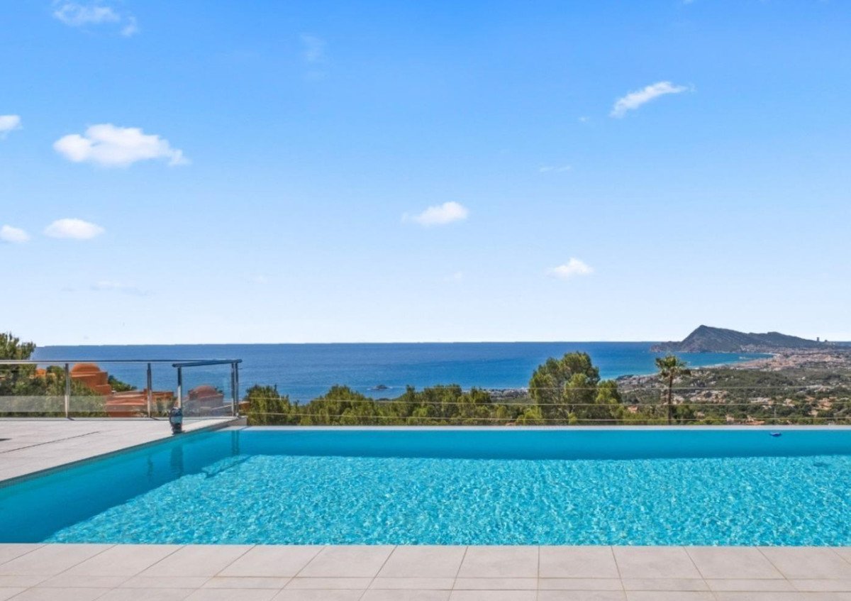 5 Bed Detached Villa in Altea in Altea, Detached Villa