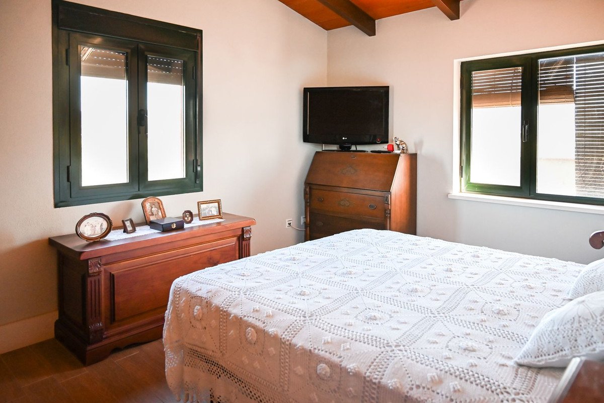 2 Bed Finca - Cortijo in Antequera in Antequera — Finca - Cortijo