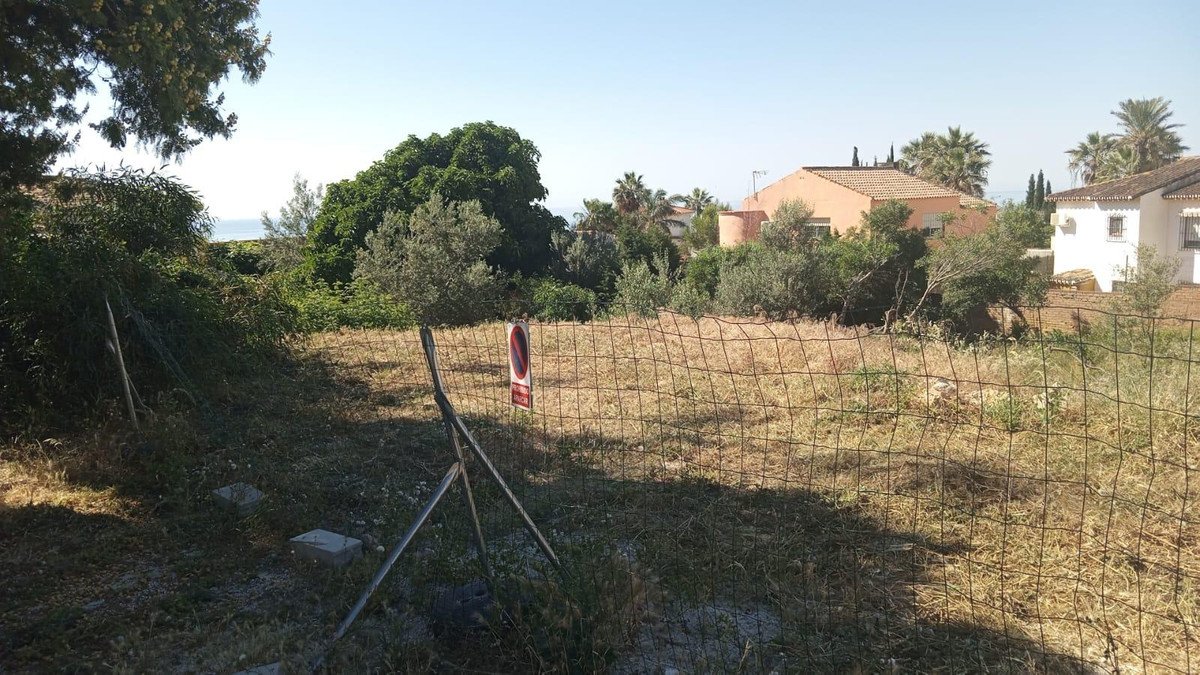 Land in Arroyo de la Miel in Arroyo de la Miel, Land