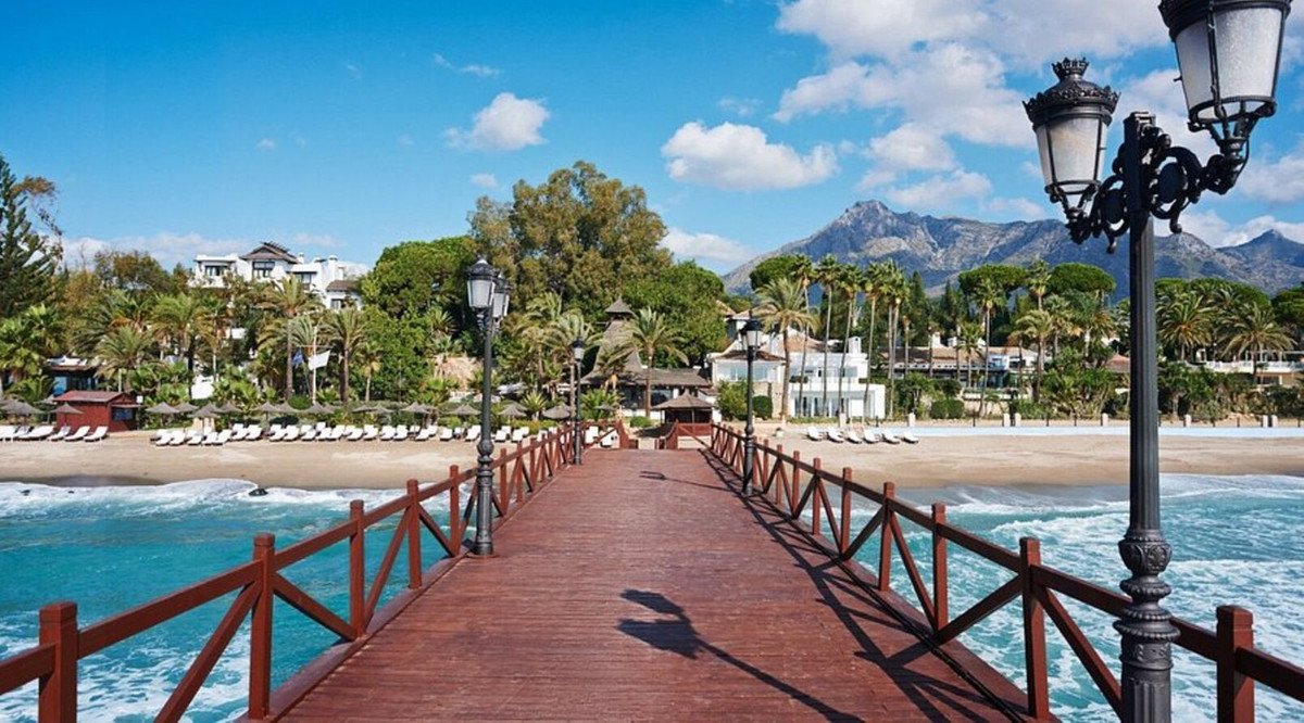 3 Bed Ground Floor Apartment in Artola in Artola, Apartment