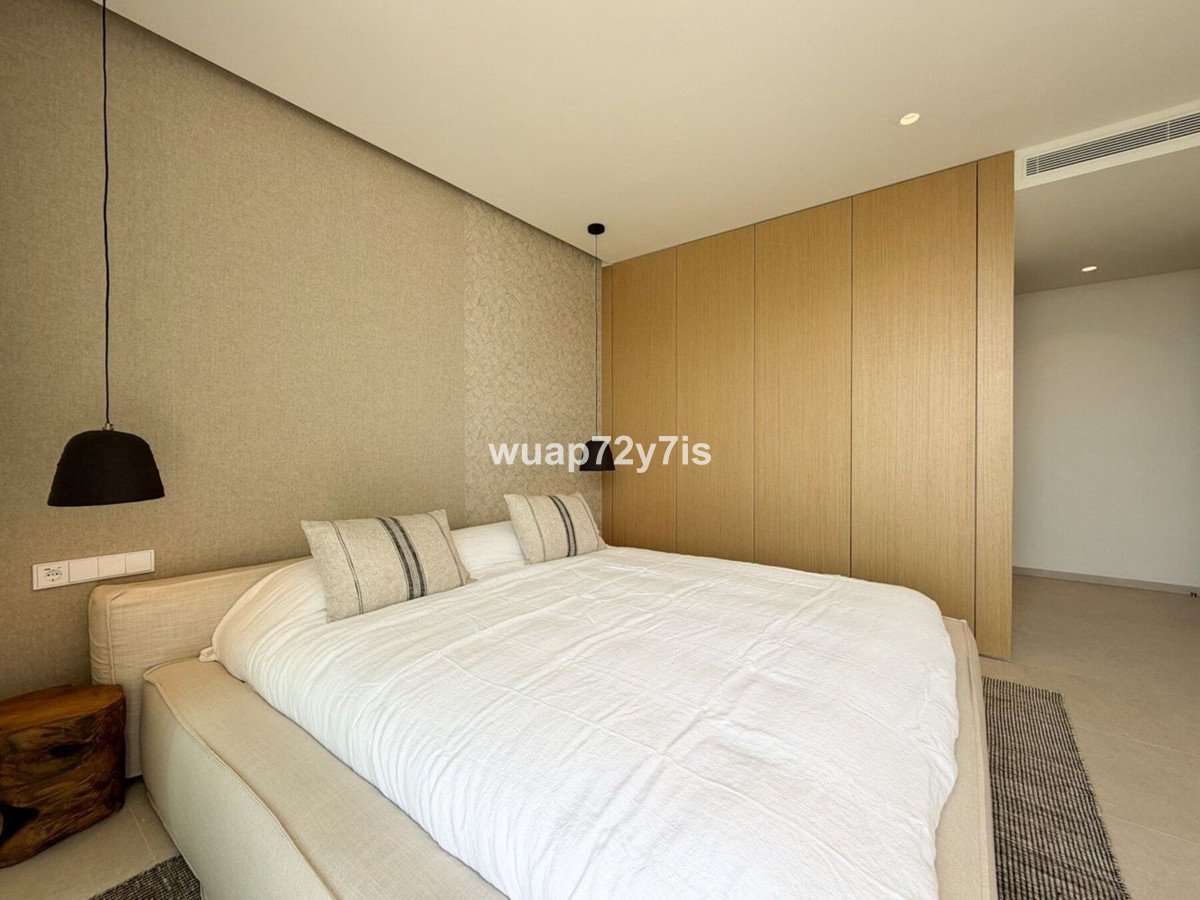 04 photo