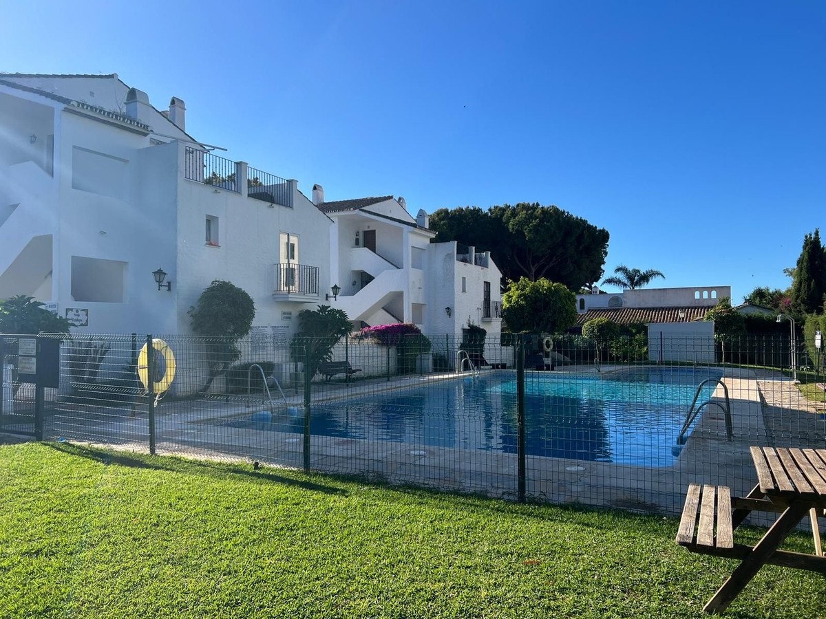 2 Bed Bovenste Verdieping Appartement in Benamara in Benamara, 