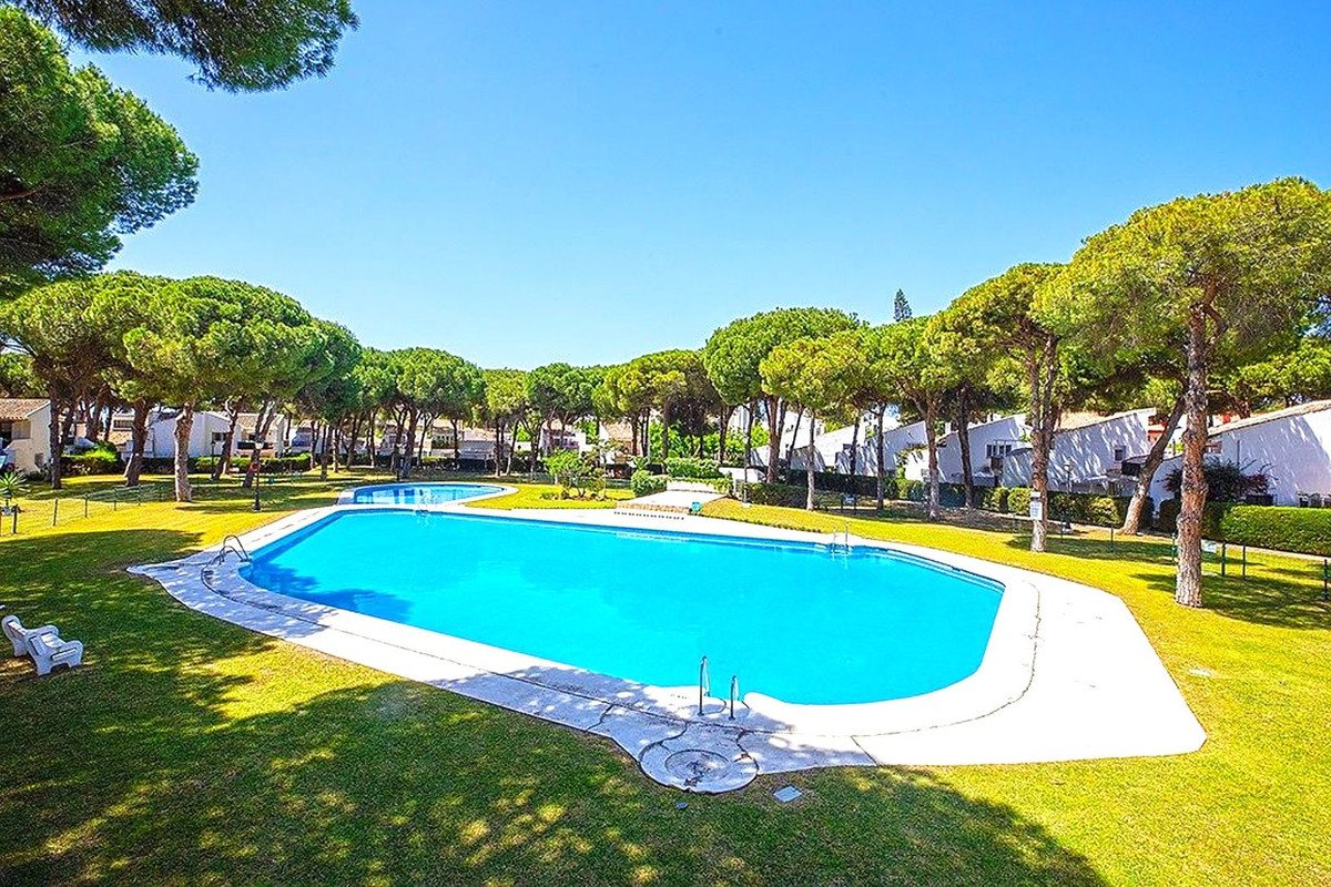 4 Bed Townhouse in Benamara in Benamara, Townhouse