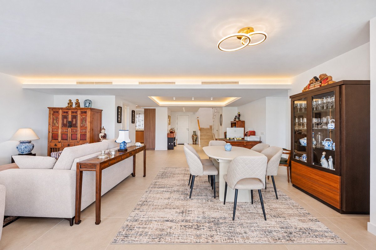 4 Bed Penthouse Duplex in Guadalmina Alta in Guadalmina Alta, Penthouse Duplex