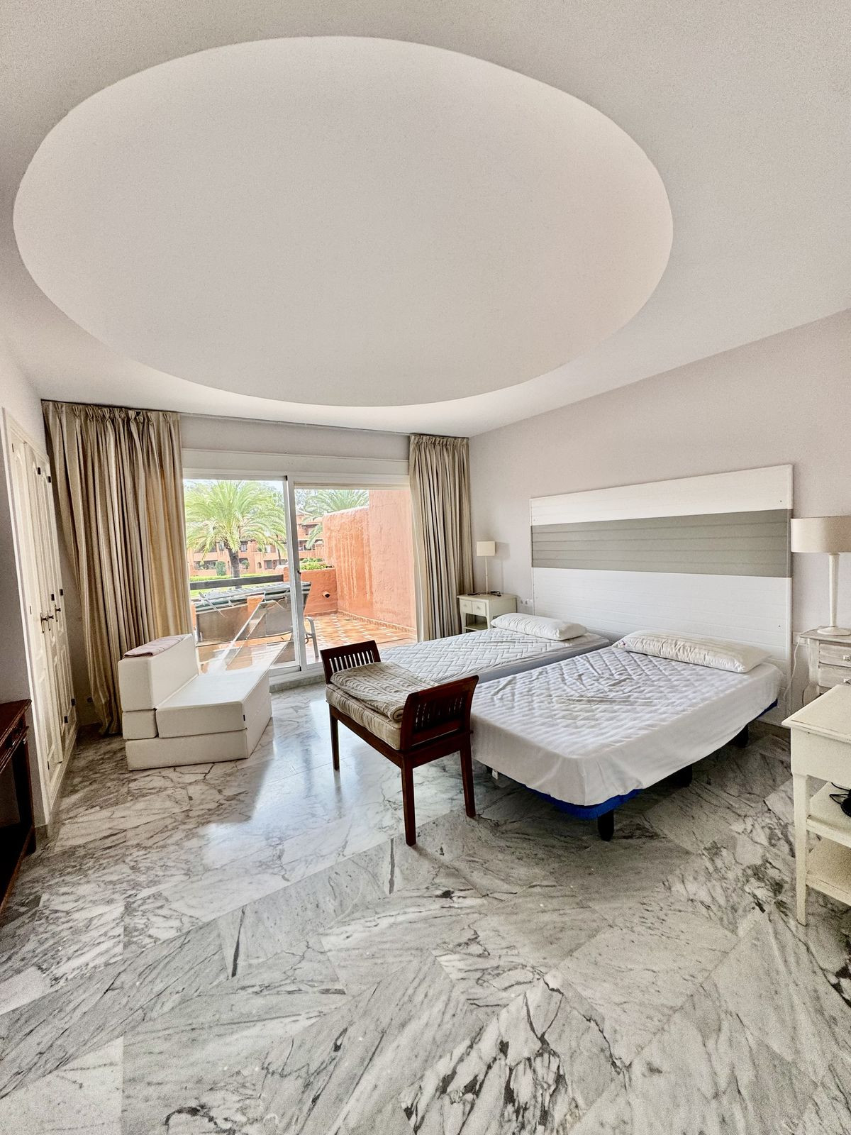 4 Bed بنتهاوس Duplex in Guadalmina Baja في Guadalmina Baja, بنتهاوس دوبلكس