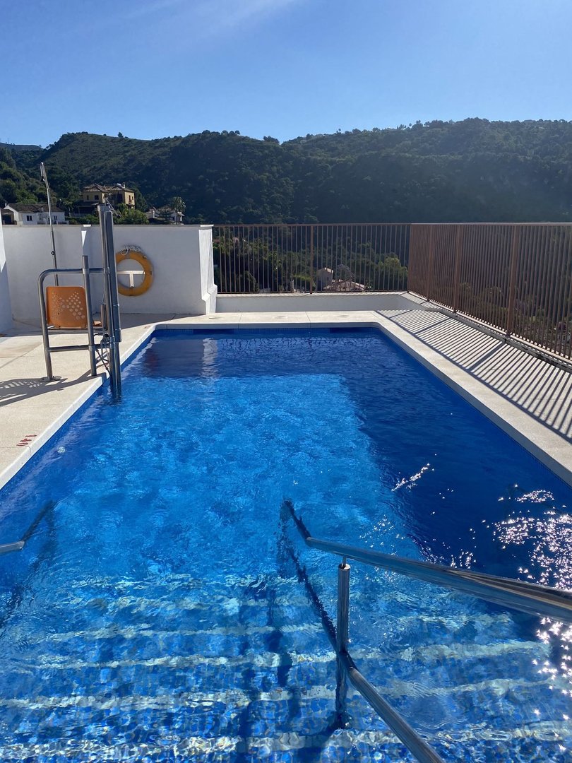 2 Bed Tussenverdieping Appartement in Benahavís in Benahavís, Appartement