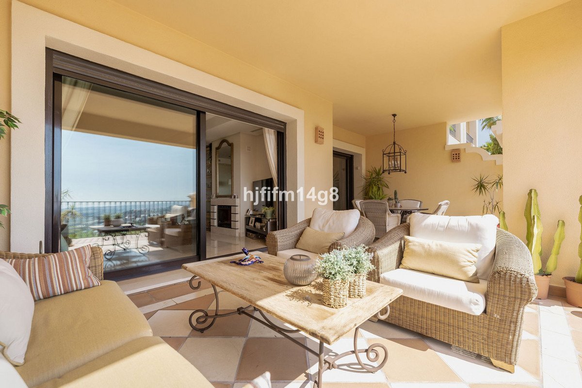 2 Bed Begane Grond Appartement in Benahavís in Benahavís, Appartement