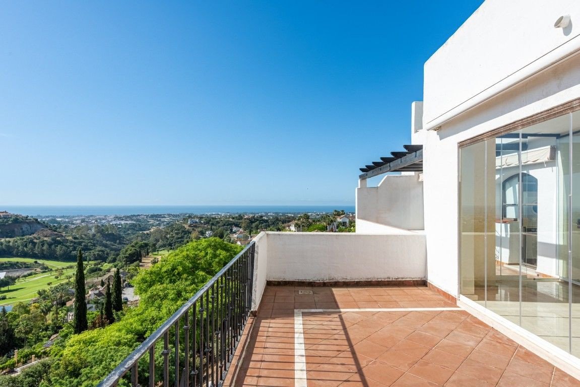 3 Bed Duplex in Benahavís in Benahavís, Duplex