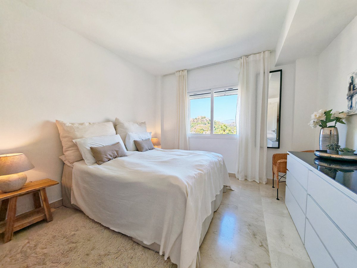 2 Bed بنتهاوس Duplex in Benahavís في Benahavís, بنتهاوس دوبلكس