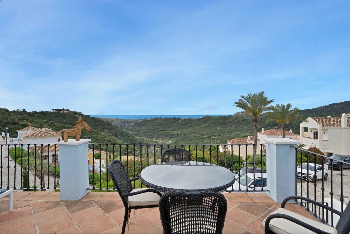 3 Bed Rijtjeshuis in Benahavís in Benahavís, 