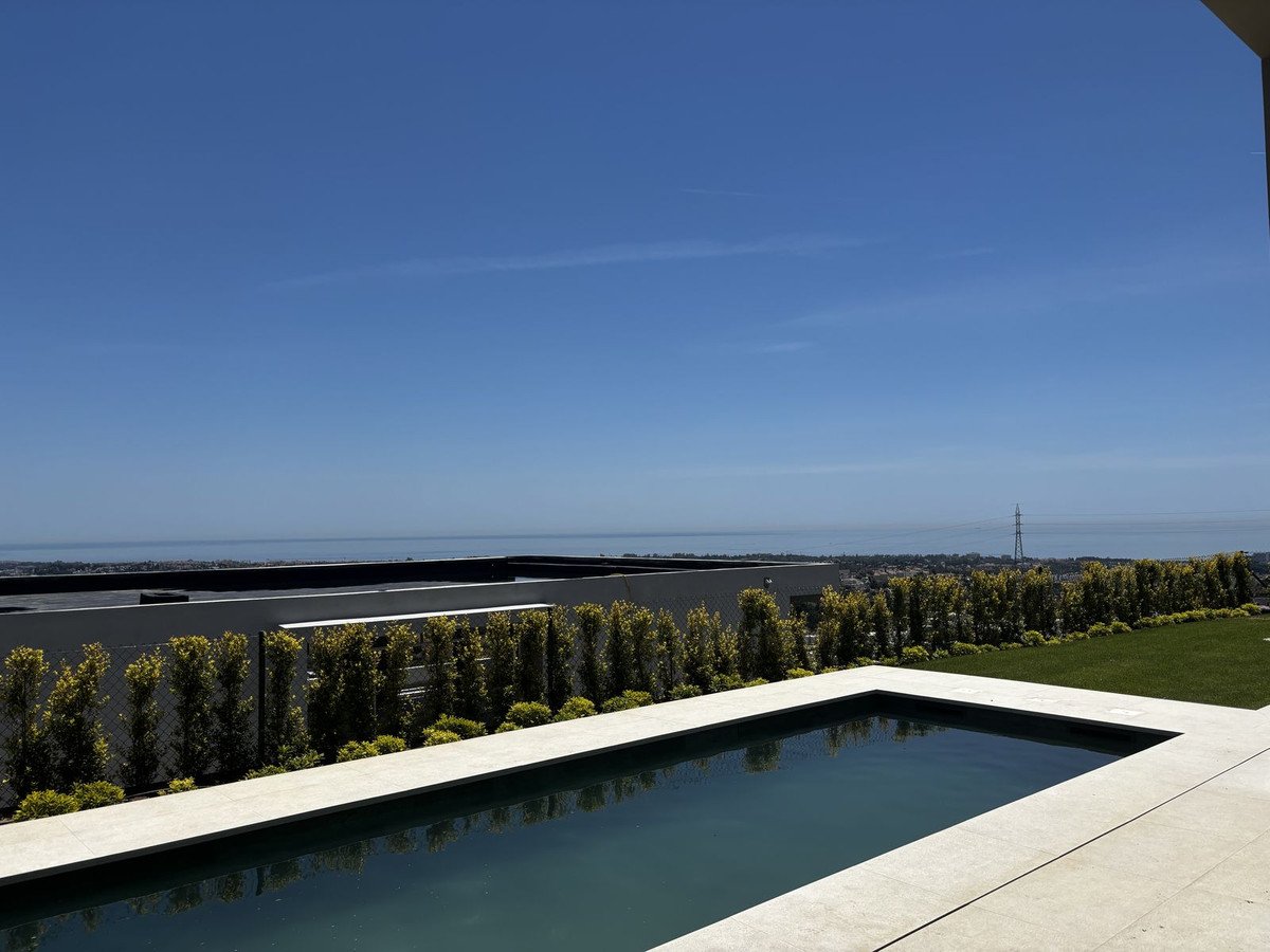 3 Bed فيلا مستقلة in Benahavís في Benahavís, 