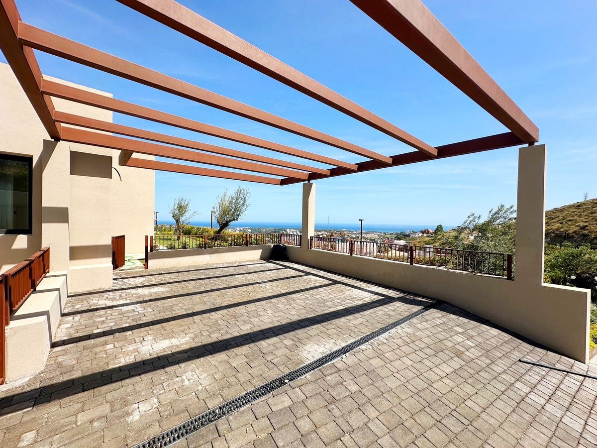 3 Bed Detached Villa in Benahavís in Benahavís, Detached Villa