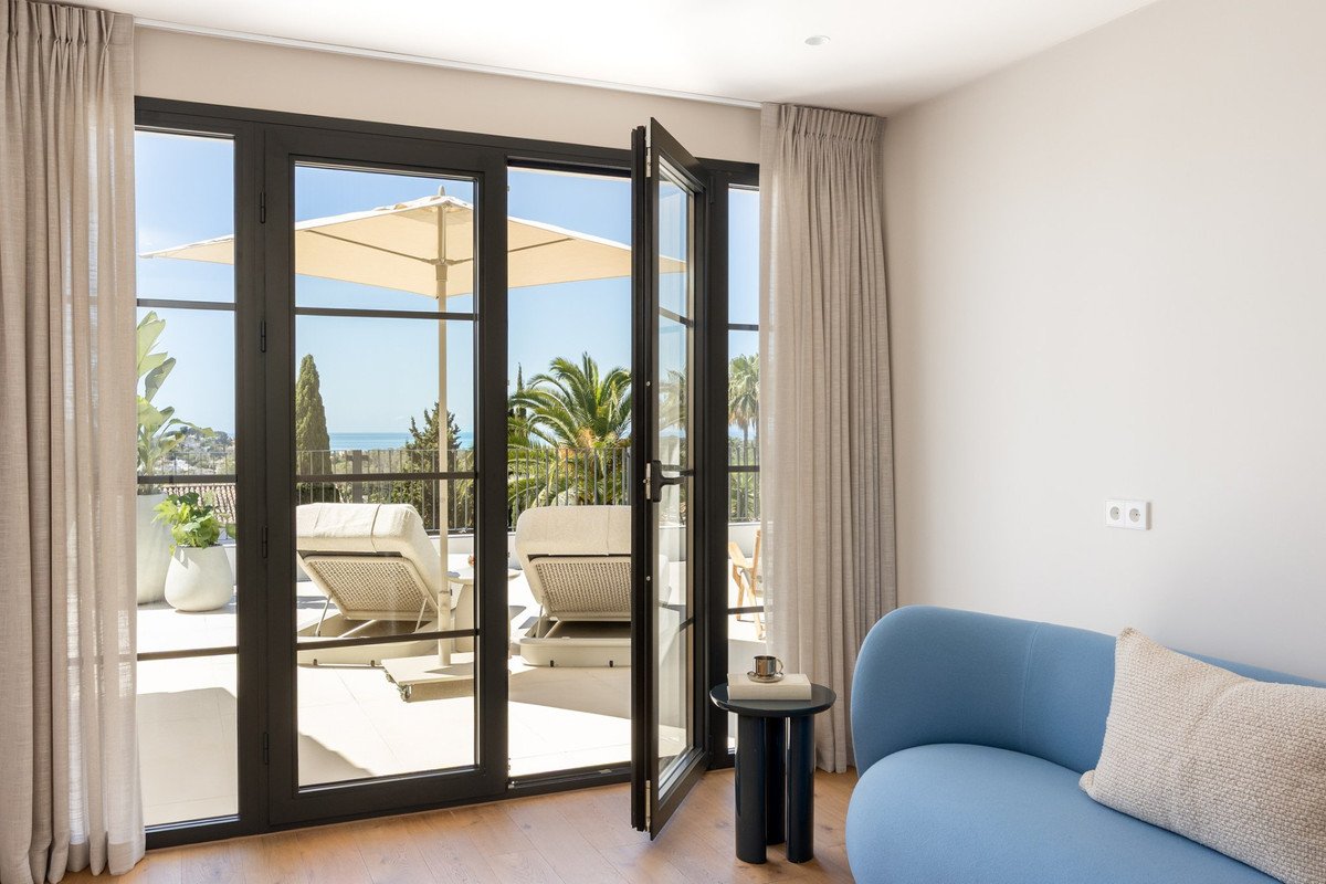 4 Bed فيلا مستقلة in Benahavís في Benahavís, 